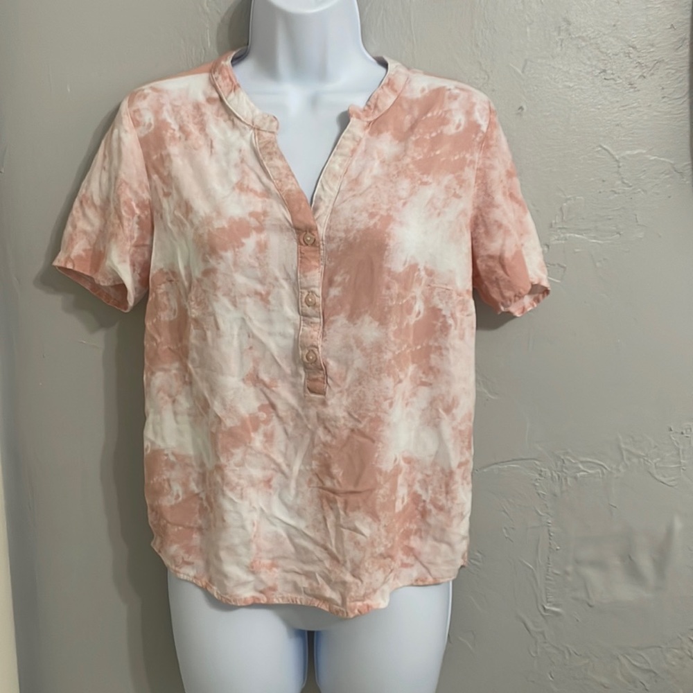Button up pink and white shirt
